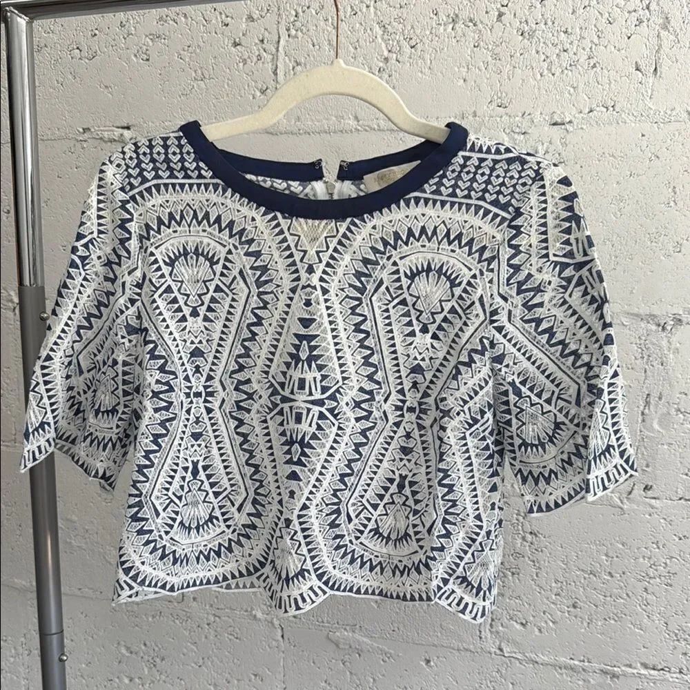 Navy and White Patterned Women's Lace Crop Top - Size Small - RAMY BROOK - NWOT